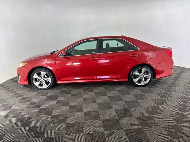 Used 2012 Toyota Camry SE FWD image 8