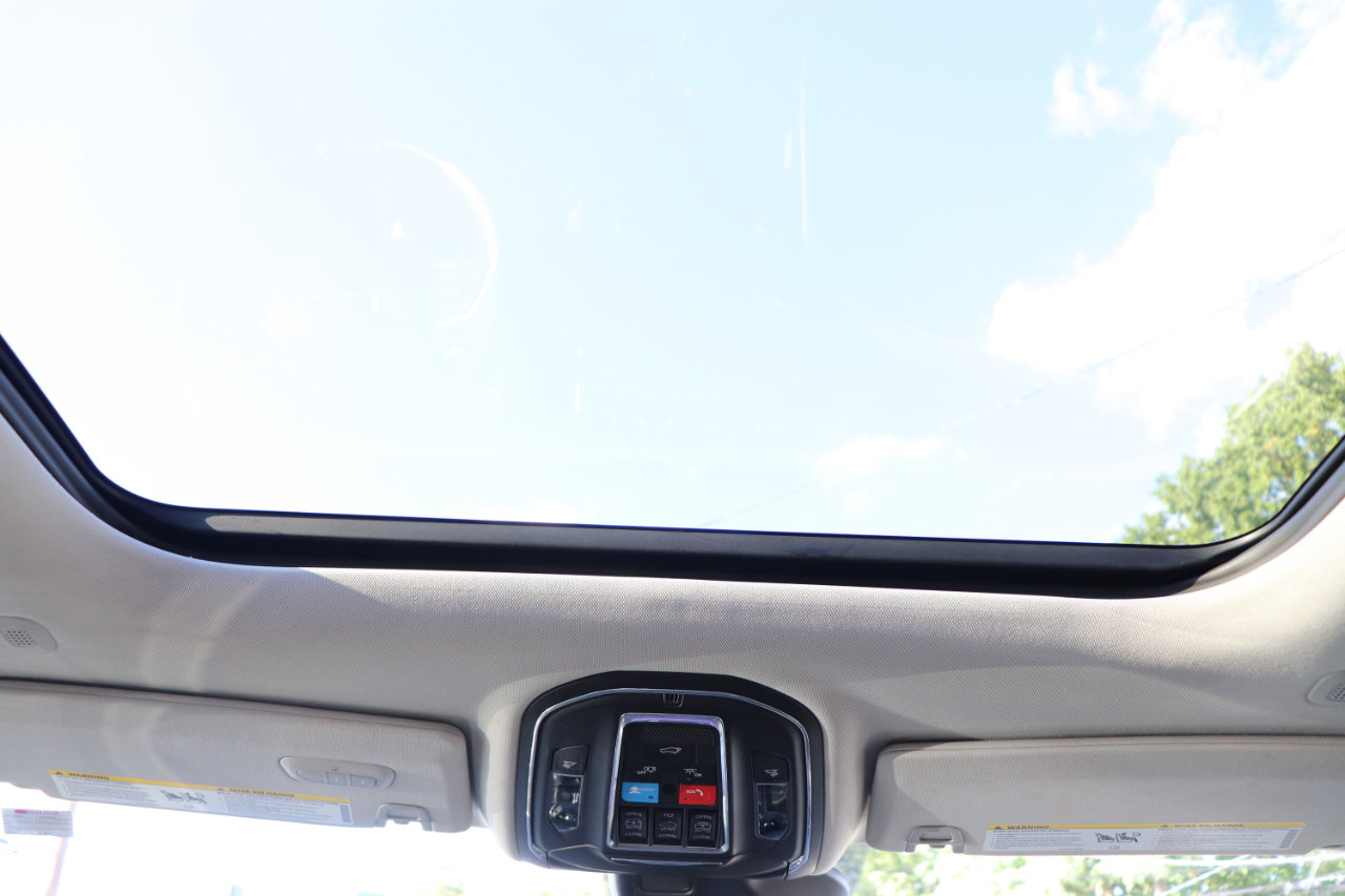 Used 2024 Jeep Grand Cherokee Limited 4xe image 20