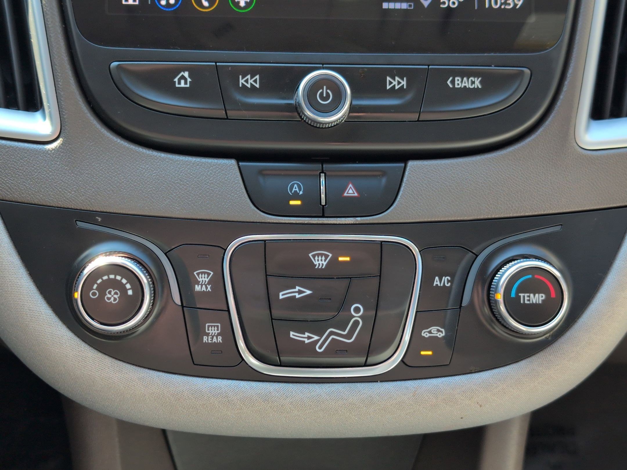 Used 2022 Chevrolet Malibu LS image 21