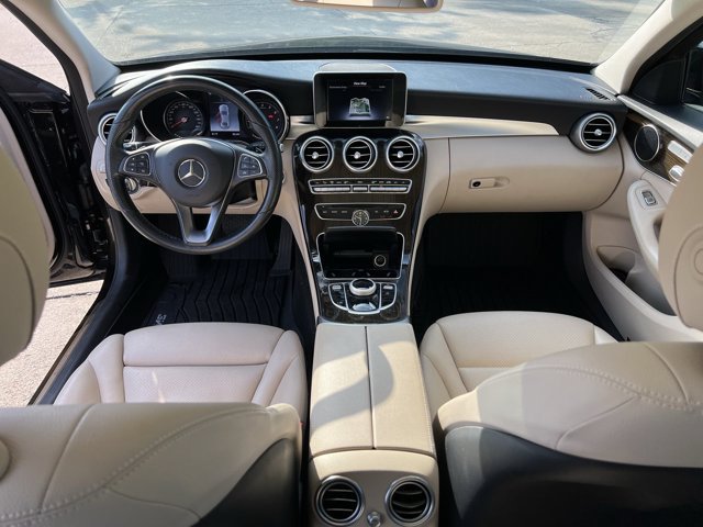 Used 2018 Mercedes-Benz C 300 4MATIC Sedan image 21