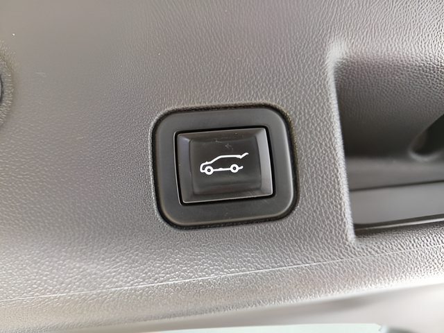 Certified 2021 Chevrolet Equinox LT AWD/4WD image 40
