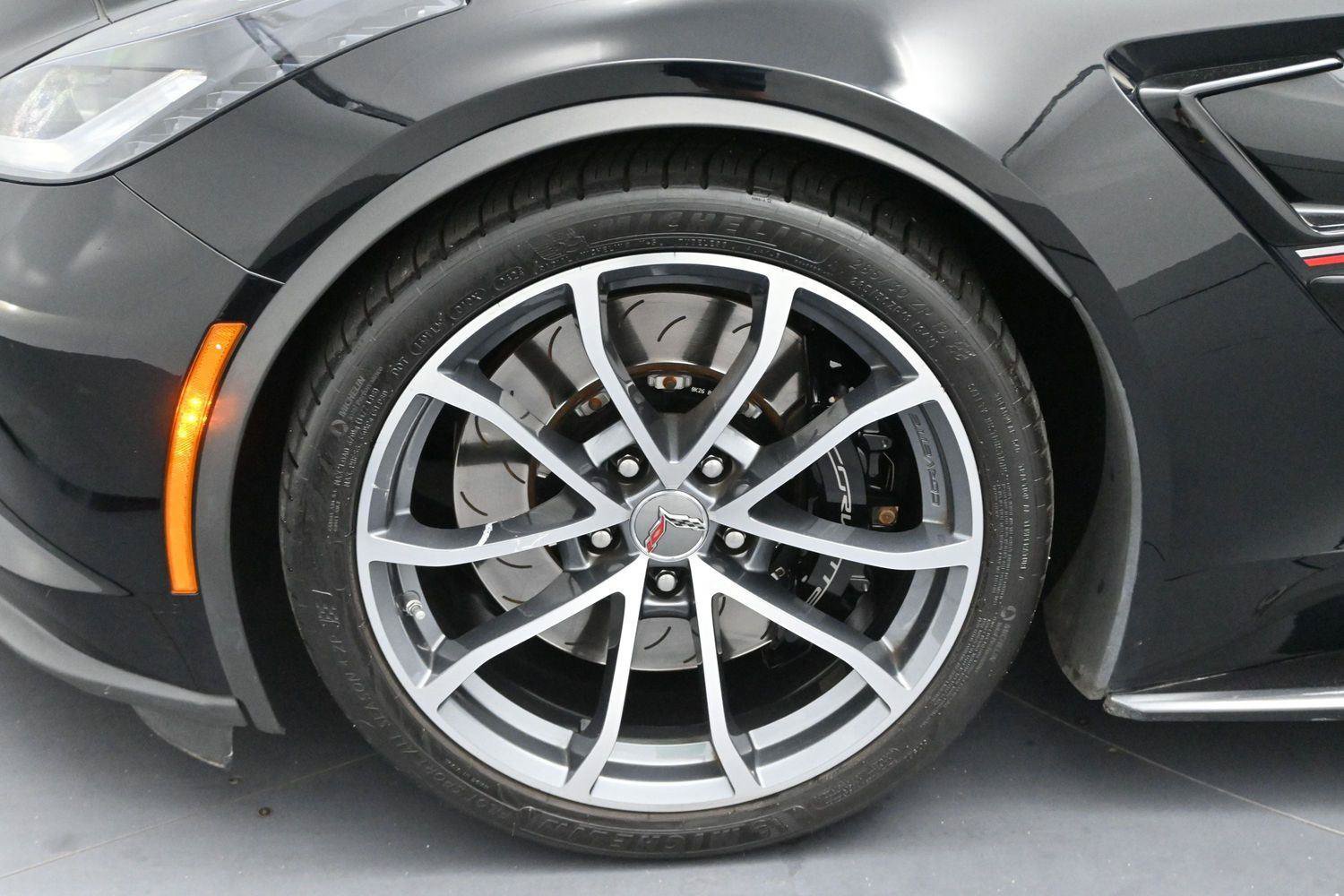 Used 2019 Chevrolet Corvette Grand Sport RWD image 33