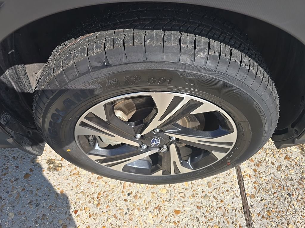 Used 2024 Subaru Crosstrek 2.0i Premium image 34