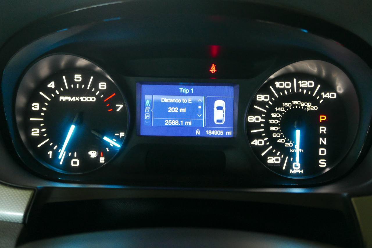 Used 2013 Ford Edge SEL AWD/4WD image 12