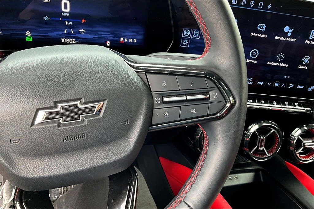 Used 2024 Chevrolet Blazer EV RS image 17