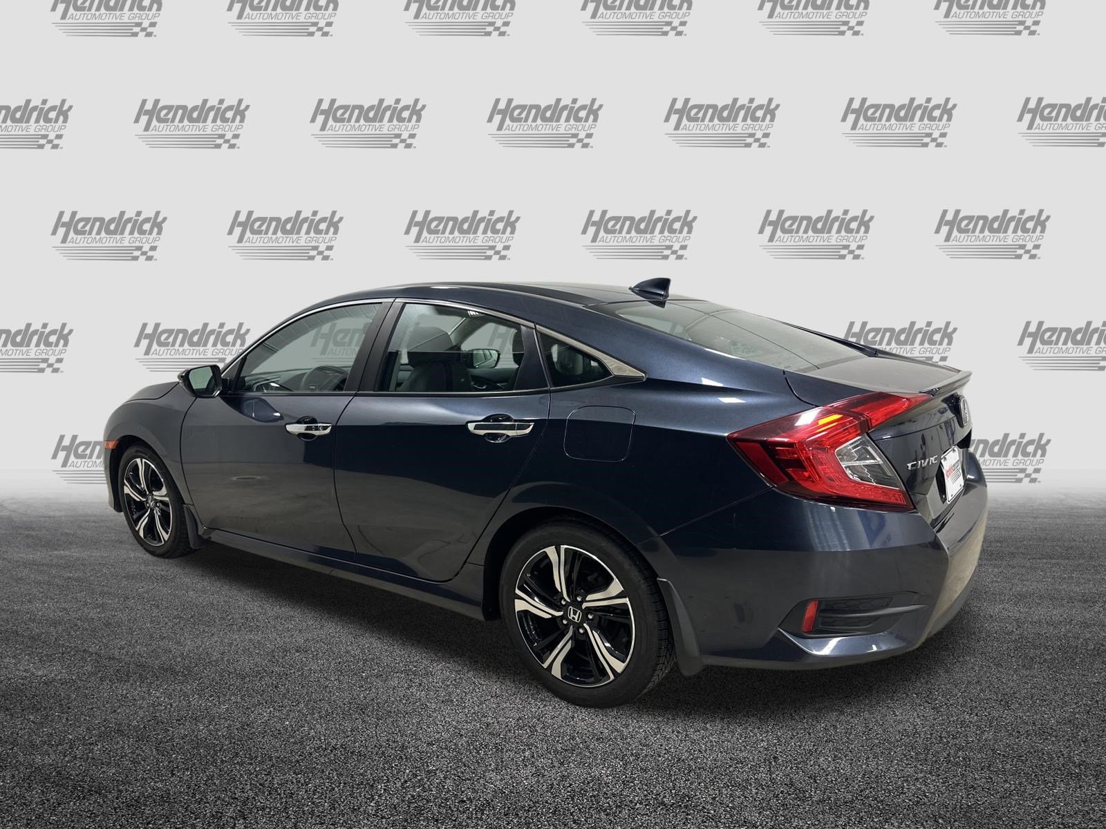 Used 2016 Honda Civic Touring image 8