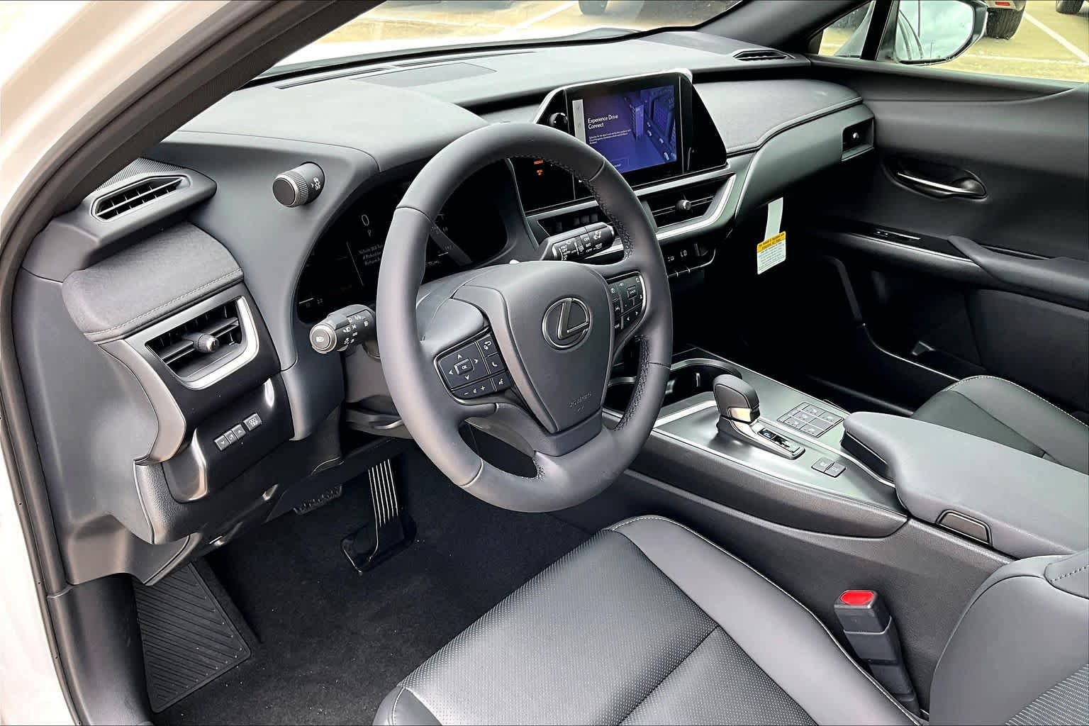 New 2026 Lexus UX 300h FWD image 8