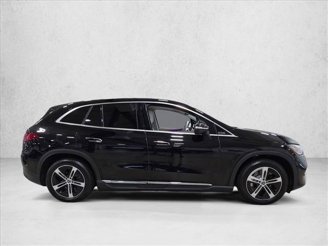 Certified 2023 Mercedes-Benz EQE 350+ SUV w/ Pinnacle Trim Package image 4