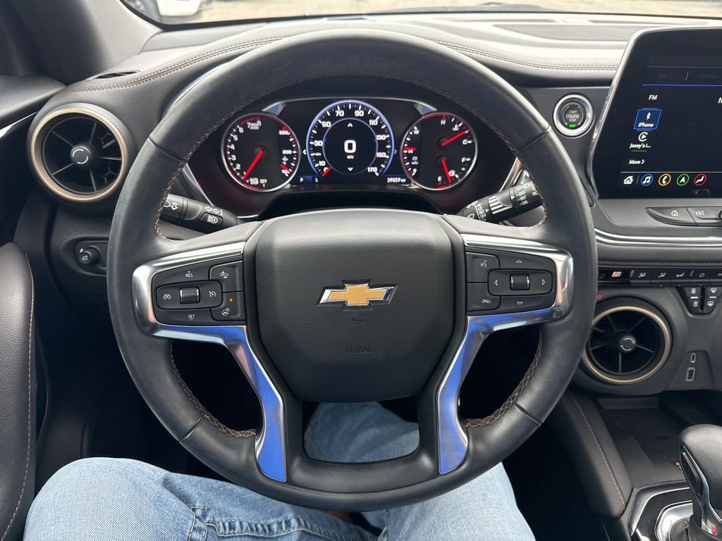Used 2023 Chevrolet Blazer Premier image 11