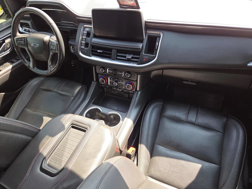 Used 2023 Chevrolet Suburban RST AWD/4WD image 23