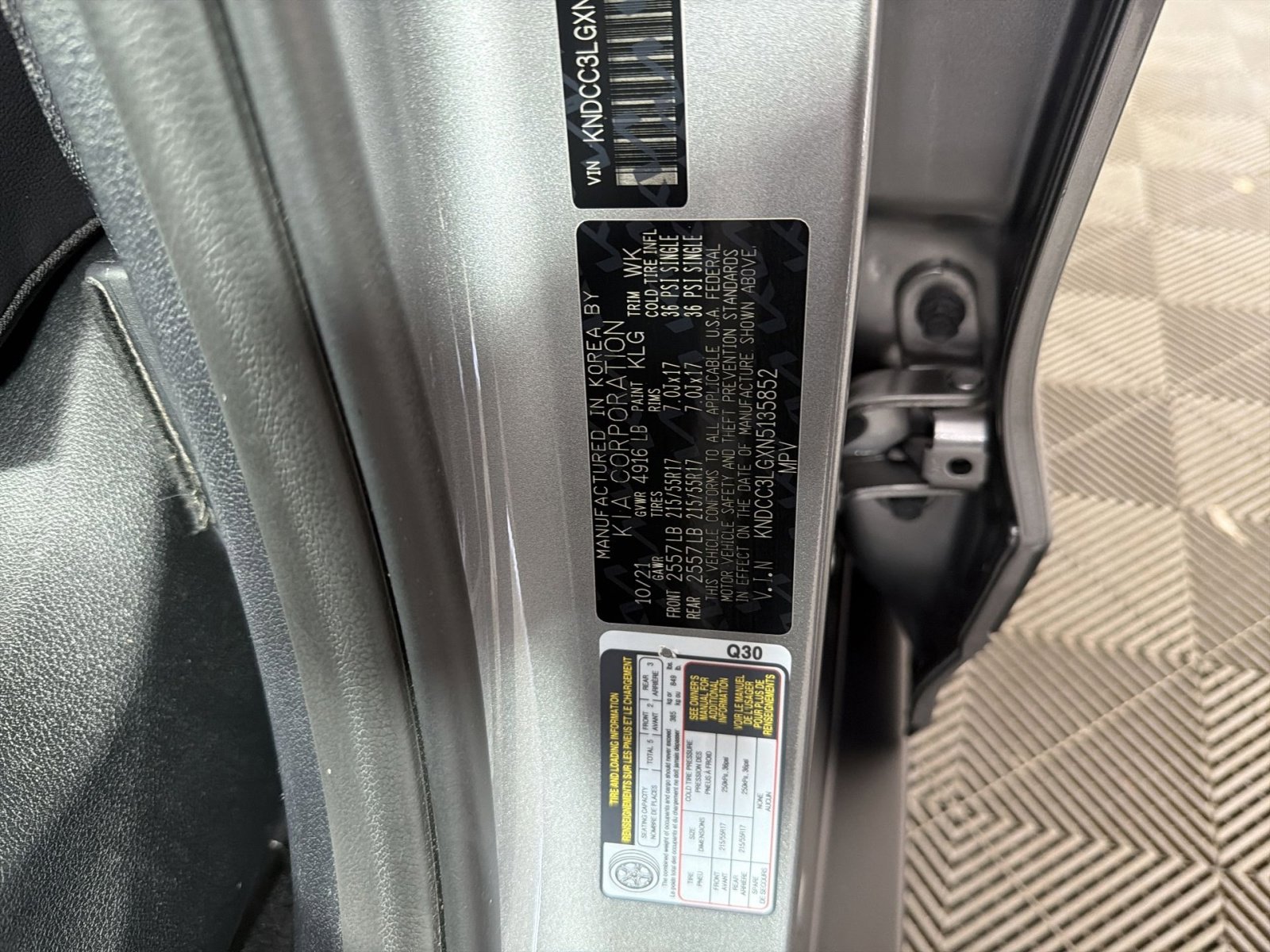 Used 2022 Kia Niro EX w/ Cold Weather Package image 28