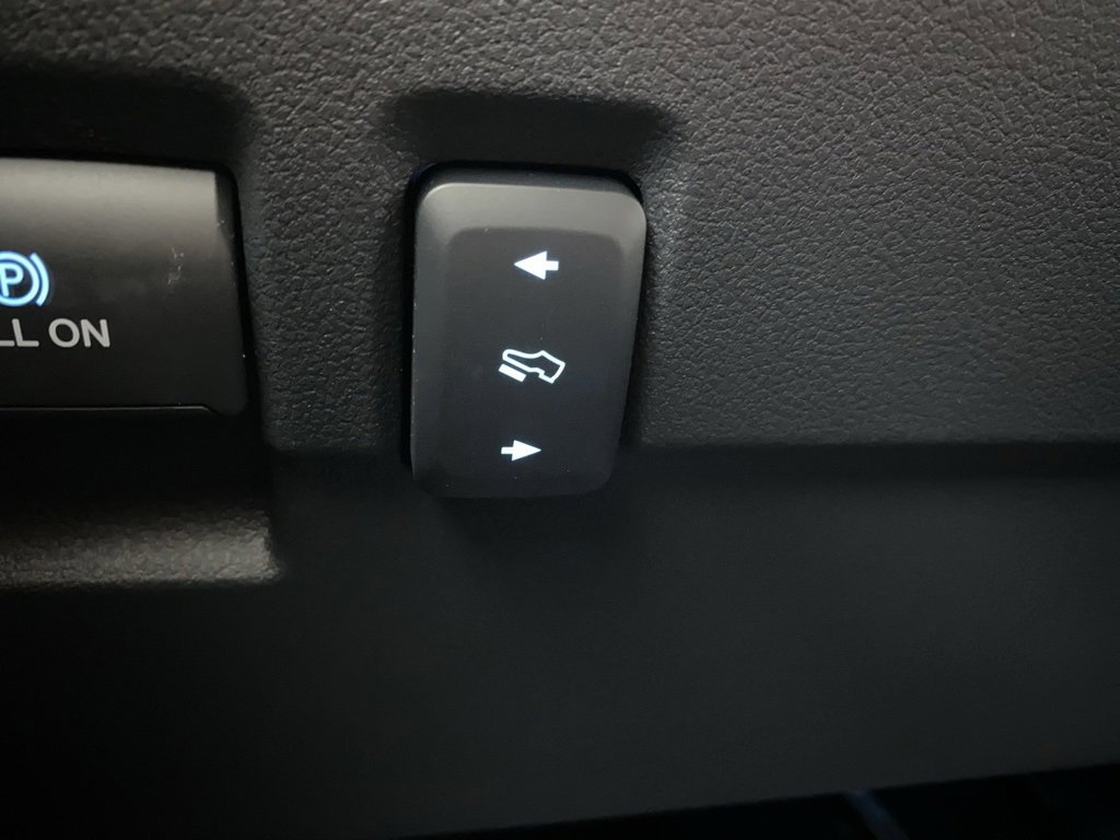 New 2025 Ford F250 Lariat w/ Lariat Ultimate Package image 5