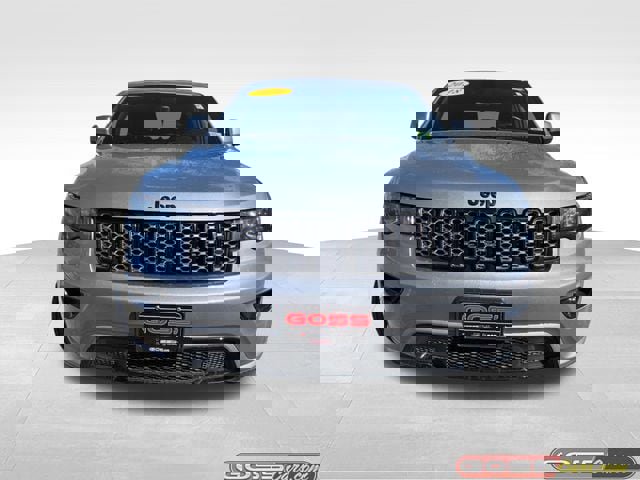 Used 2018 Jeep Grand Cherokee Altitude image 2