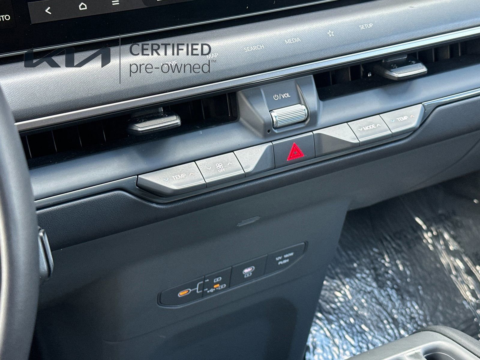 Certified 2024 Kia EV9 Light Long Range image 23