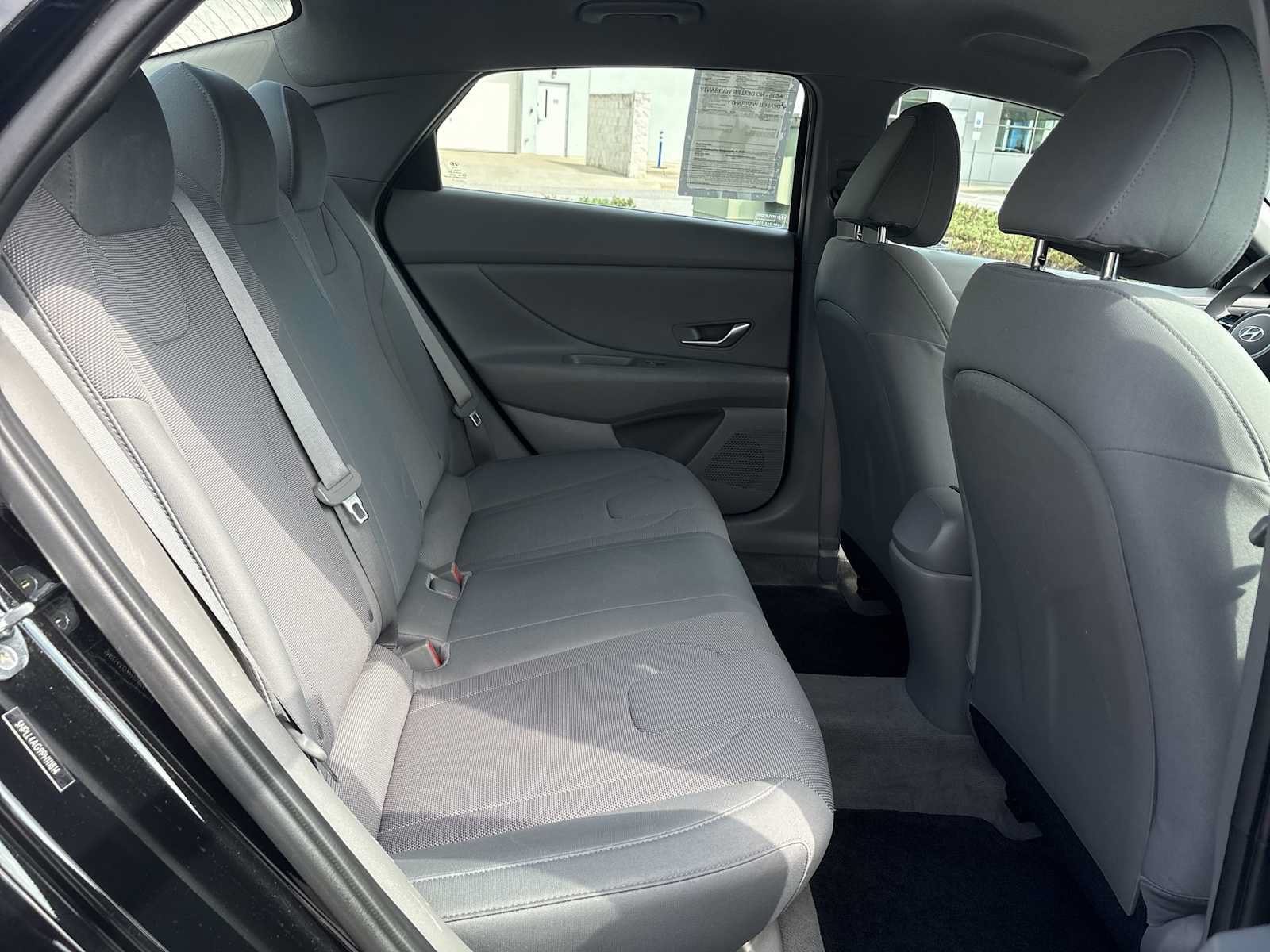 Used 2023 Hyundai Elantra SE FWD image 23