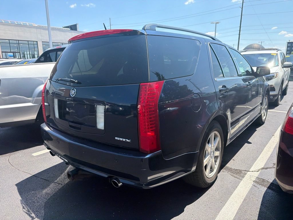 Used 2005 Cadillac SRX w/ Preferred Equipment Group RWD image 3