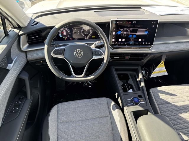 New 2026 Volkswagen Tiguan S FWD image 8