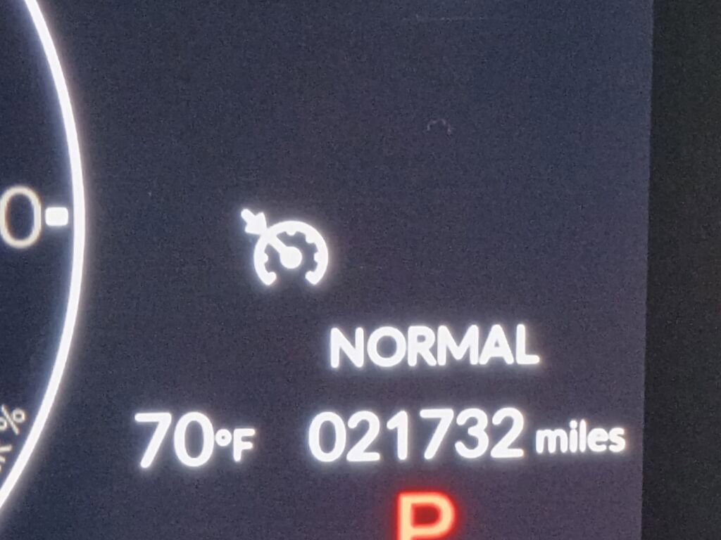 Used 2024 Honda CR-V Sport Touring image 14