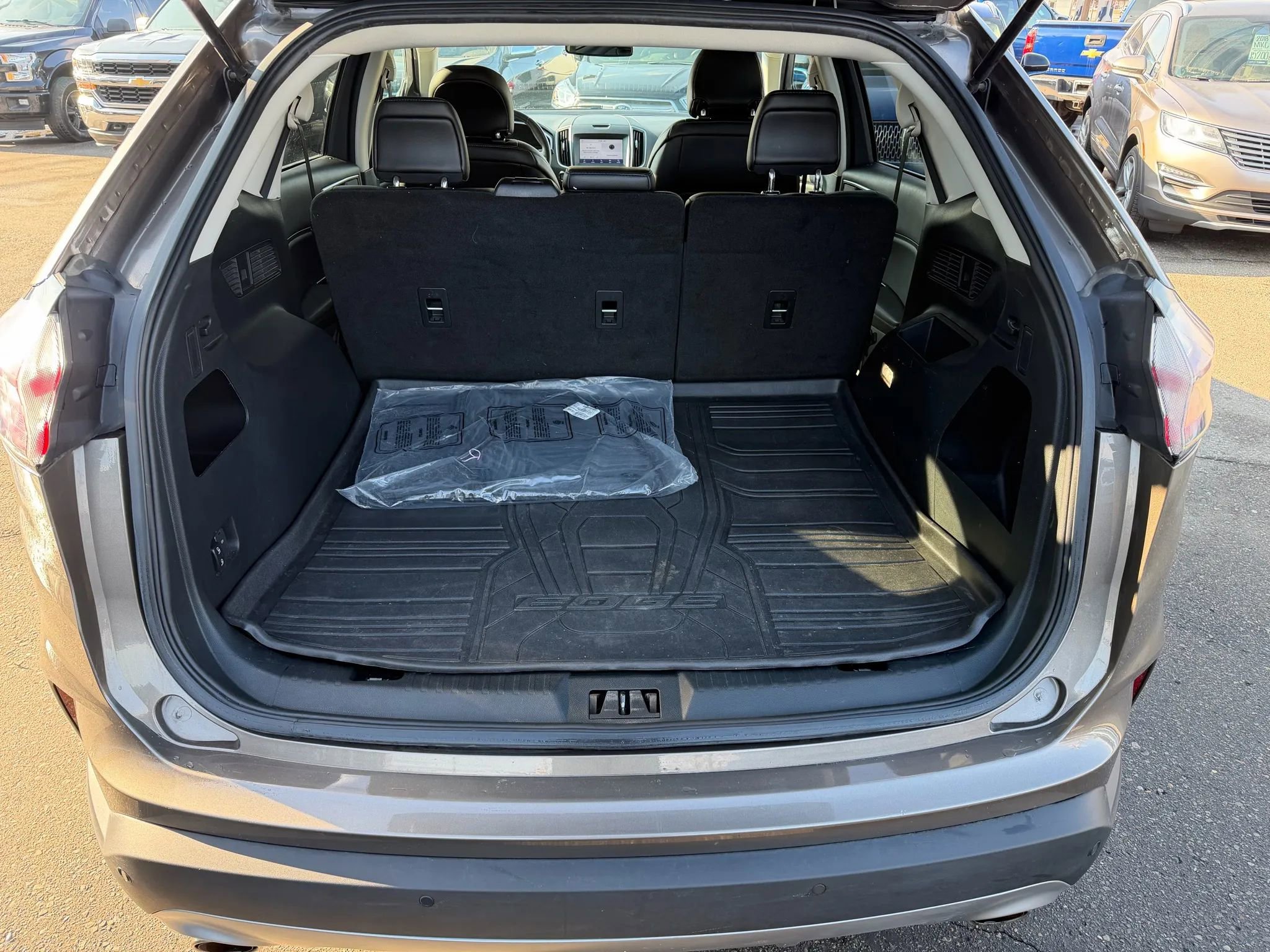 Used 2019 Ford Edge SEL w/ Equipment Group 201A image 15