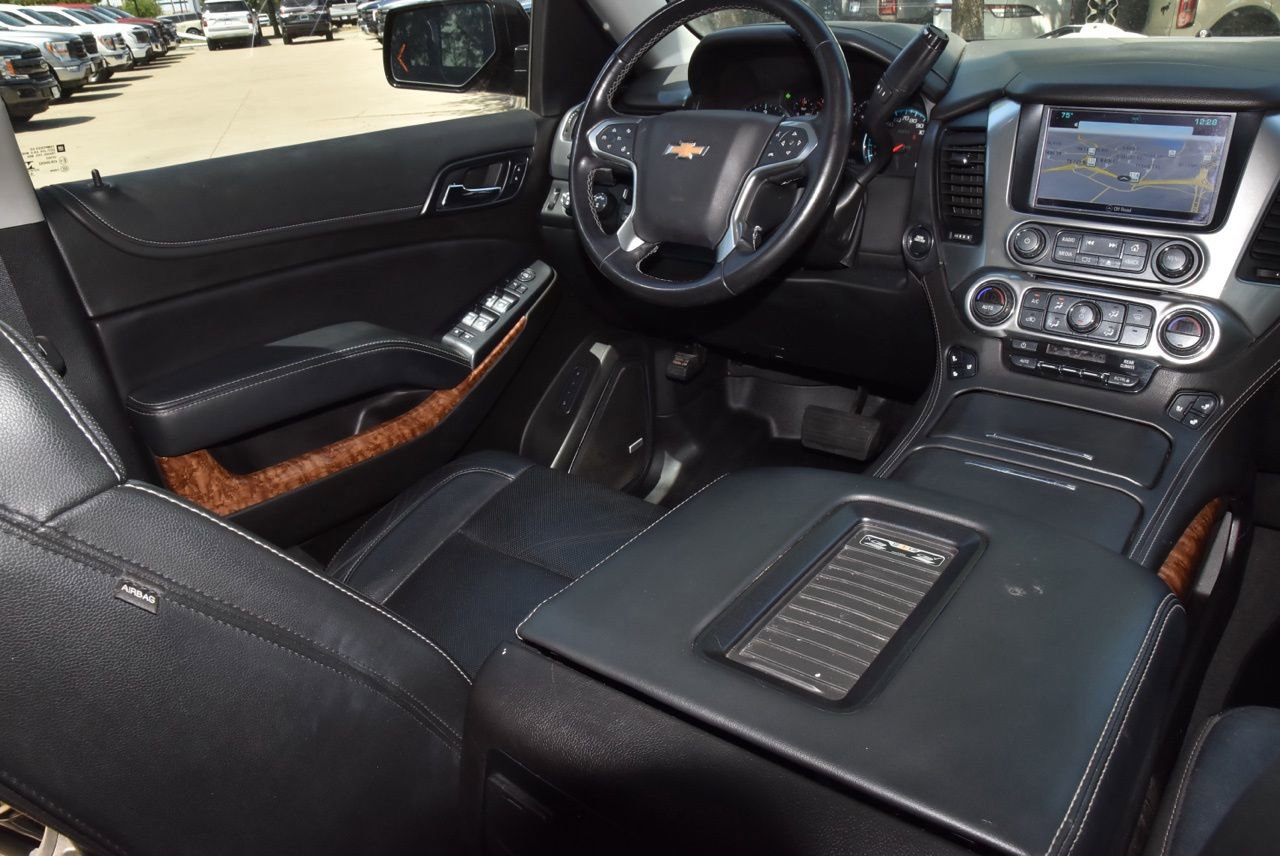 Used 2019 Chevrolet Tahoe Premier AWD/4WD image 16