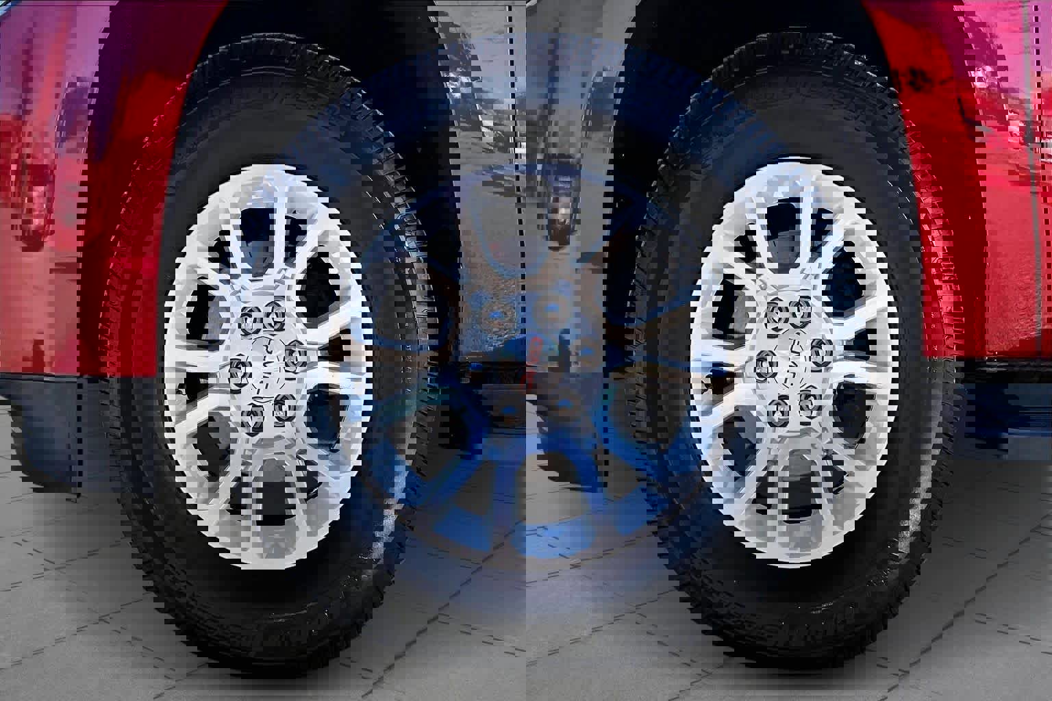 Used 2015 GMC Yukon SLT image 11