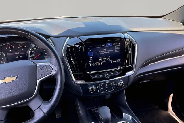 Used 2023 Chevrolet Traverse LT AWD/4WD image 9