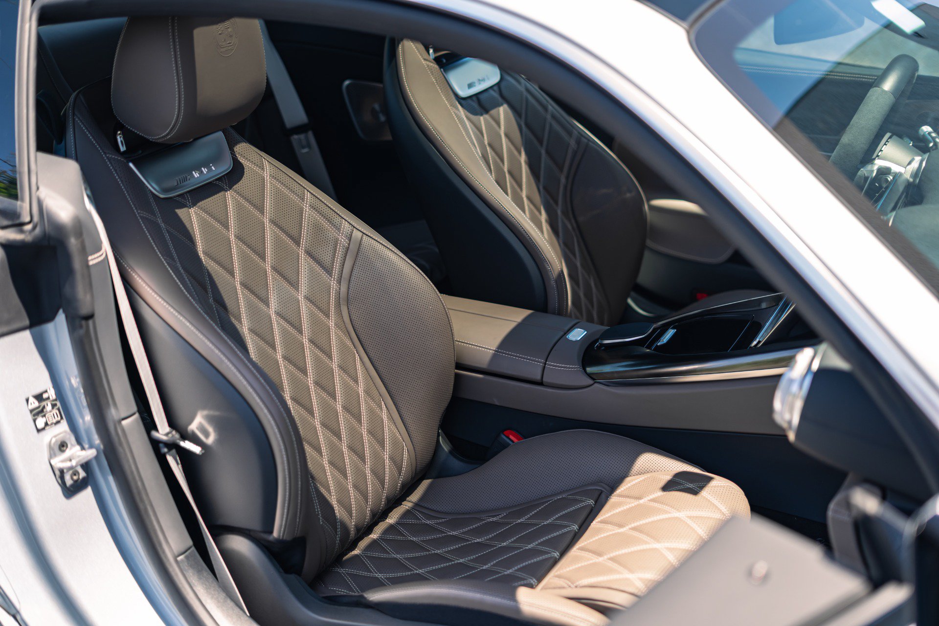 Used 2025 Mercedes-Benz AMG GT 55 image 2