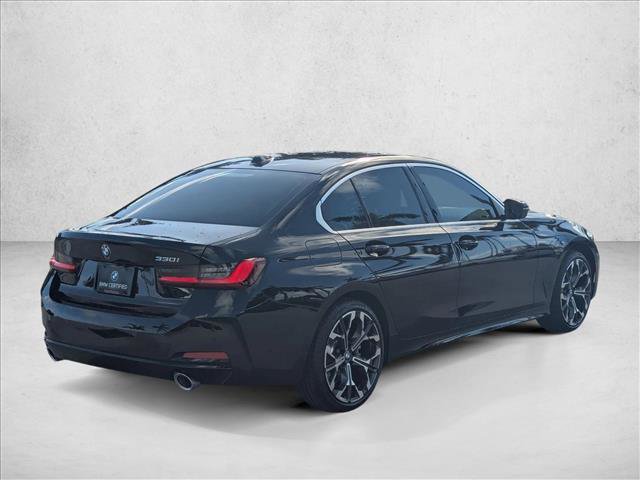 Certified 2025 BMW 330i Sedan w/ Premium Package image 5
