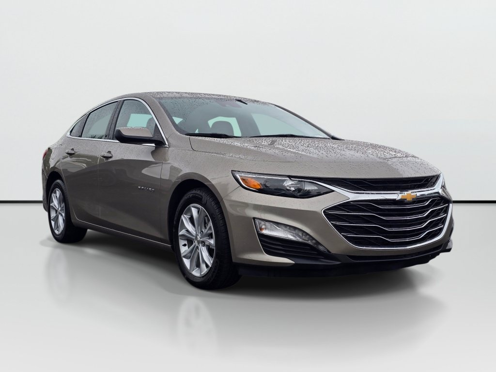 Used 2025 Chevrolet Malibu LT FWD image 7