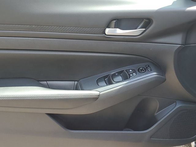 Certified 2024 Nissan Altima 2.5 SV AWD/4WD image 21