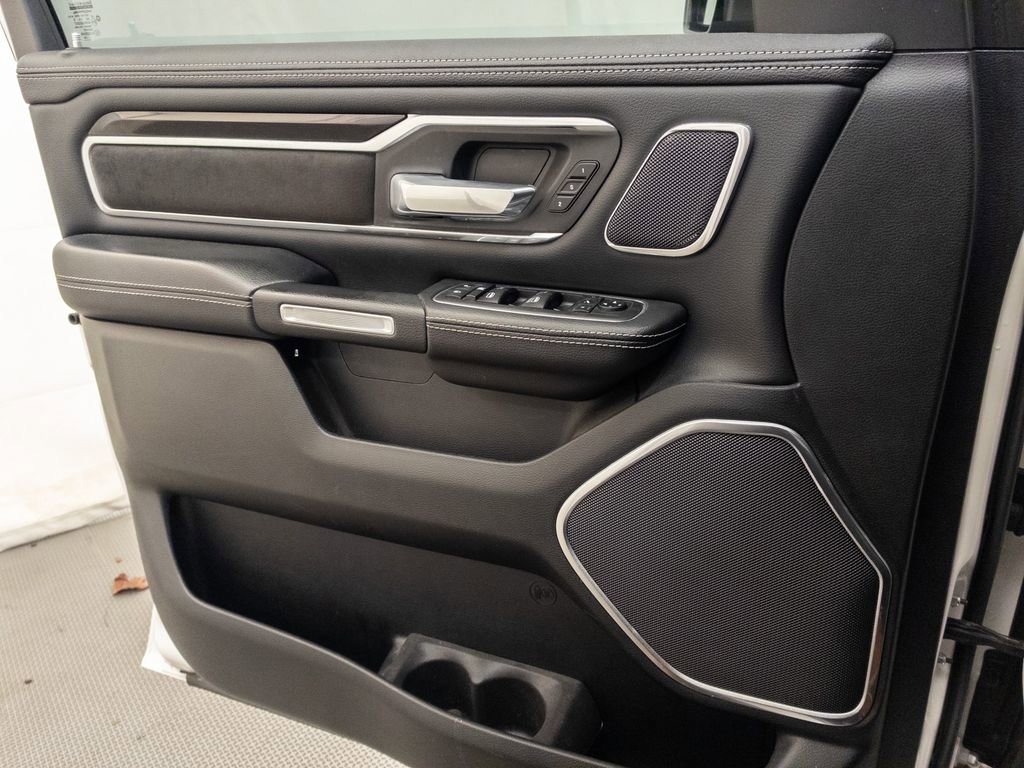 Used 2020 RAM 1500 Laramie image 25