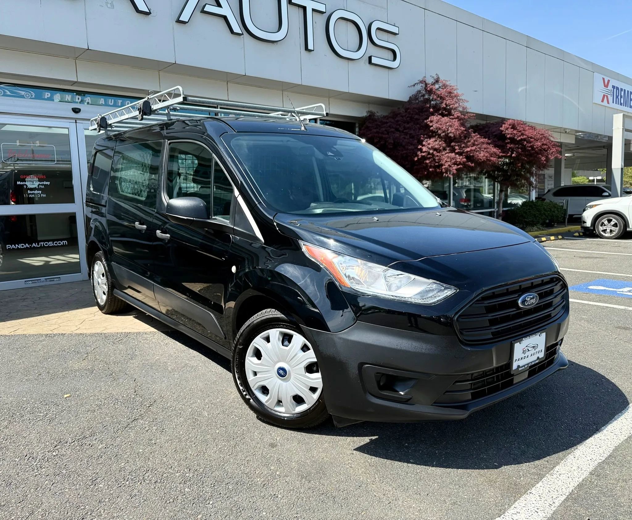 Used 2019 Ford Transit Connect XL FWD image 1