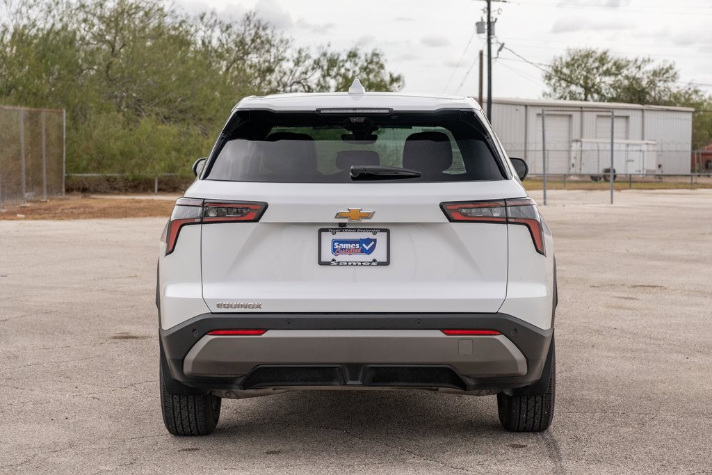 Used 2026 Chevrolet Equinox LT w/ Convenience Package II image 6