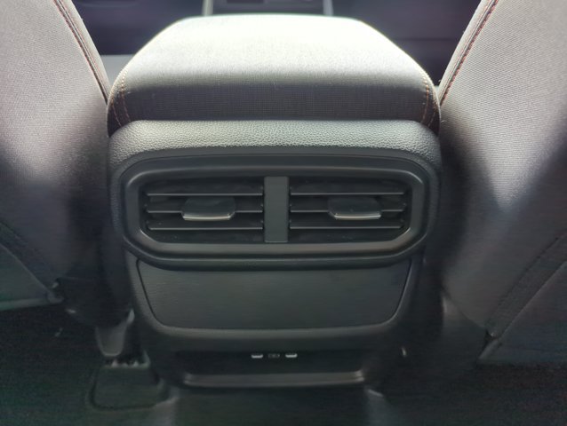Used 2024 Honda Pilot Sport image 16