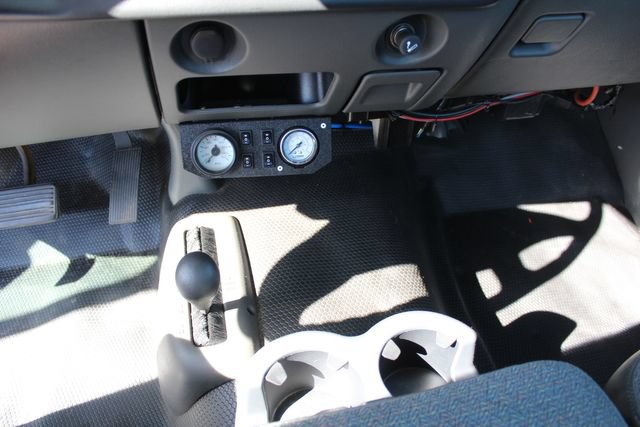 Used 2007 Chevrolet Silverado 3500 4x4 Regular Cab w/ Skid Plate Package image 26