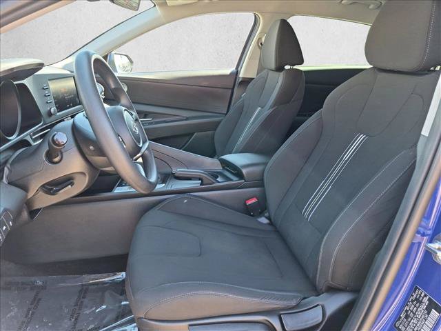 Used 2023 Hyundai Elantra SEL FWD image 15