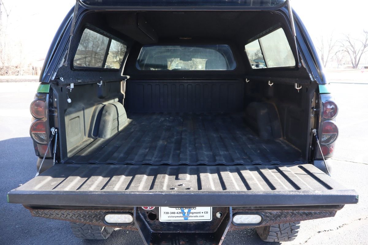 Used 2007 Chevrolet Silverado 3500 LT w/ Heavy-Duty Power Package AWD/4WD image 15
