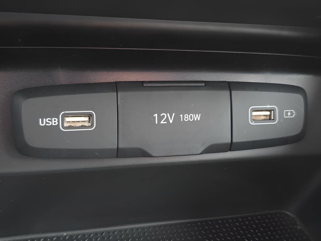 Used 2024 Hyundai Santa Cruz SEL image 33