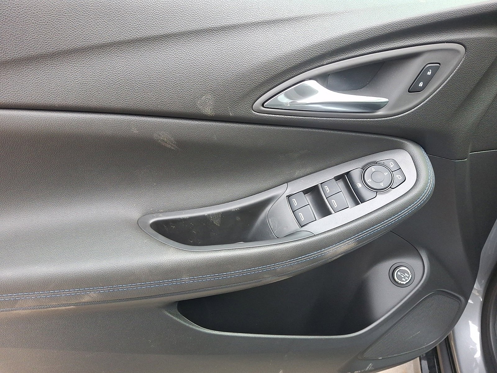 New 2026 Buick Encore GX Sport Touring w/ Advanced Technology Package image 12