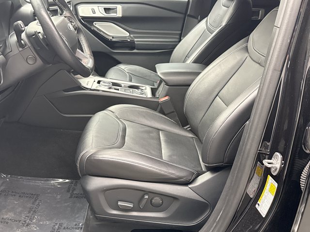 Used 2023 Ford Explorer ST w/ Equipment Group 401A AWD/4WD image 11