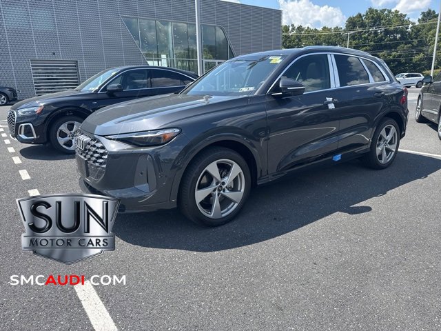 New 2025 Audi Q5 Prestige image 3