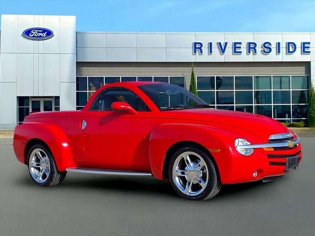 Used 2003 Chevrolet SSR w/ Preferred Equipment Group image 33