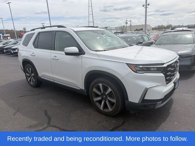 Used 2023 Honda Pilot Touring video 1