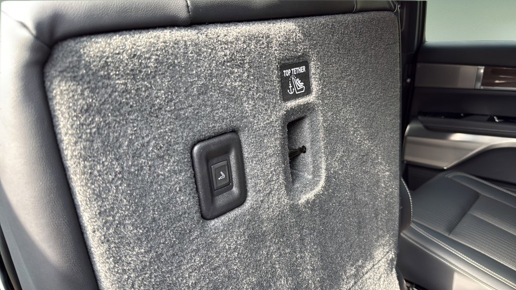 Certified 2026 Cadillac Vistiq Sport w/ LPO, Floor Liner Package image 28