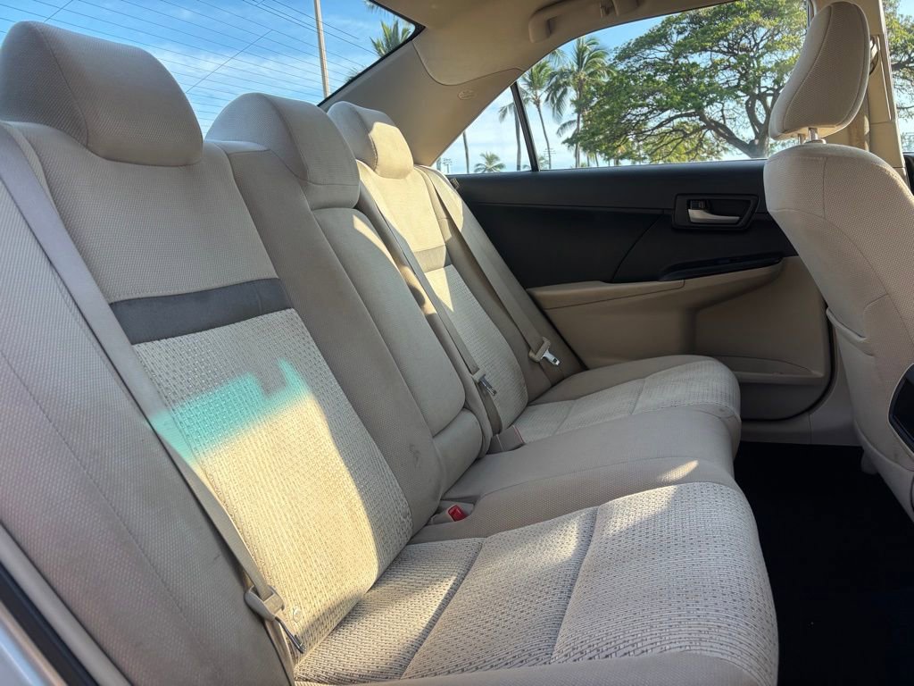Used 2014 Toyota Camry SE image 11