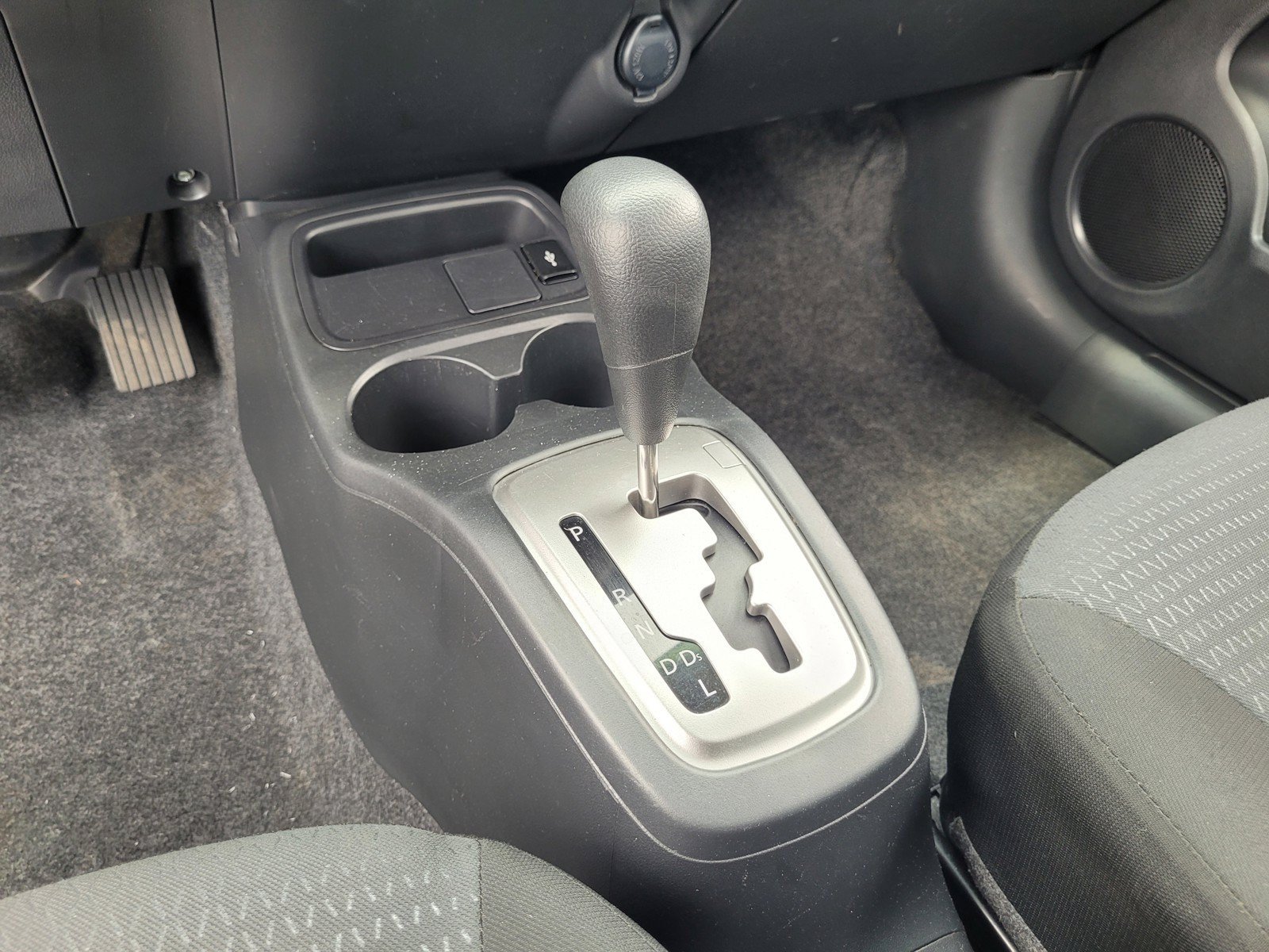 Used 2024 Mitsubishi Mirage G4 ES FWD image 21