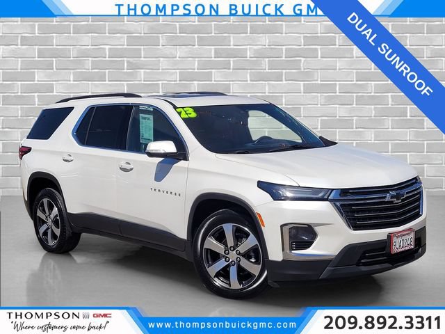 Certified 2023 Chevrolet Traverse LT w/ LT Premium Package AWD/4WD image 1