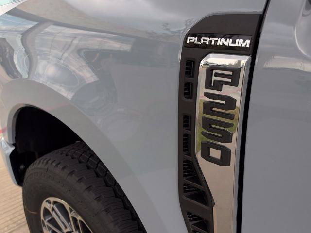 New 2027 Ford F250 Platinum w/ Platinum Plus Package AWD/4WD image 38