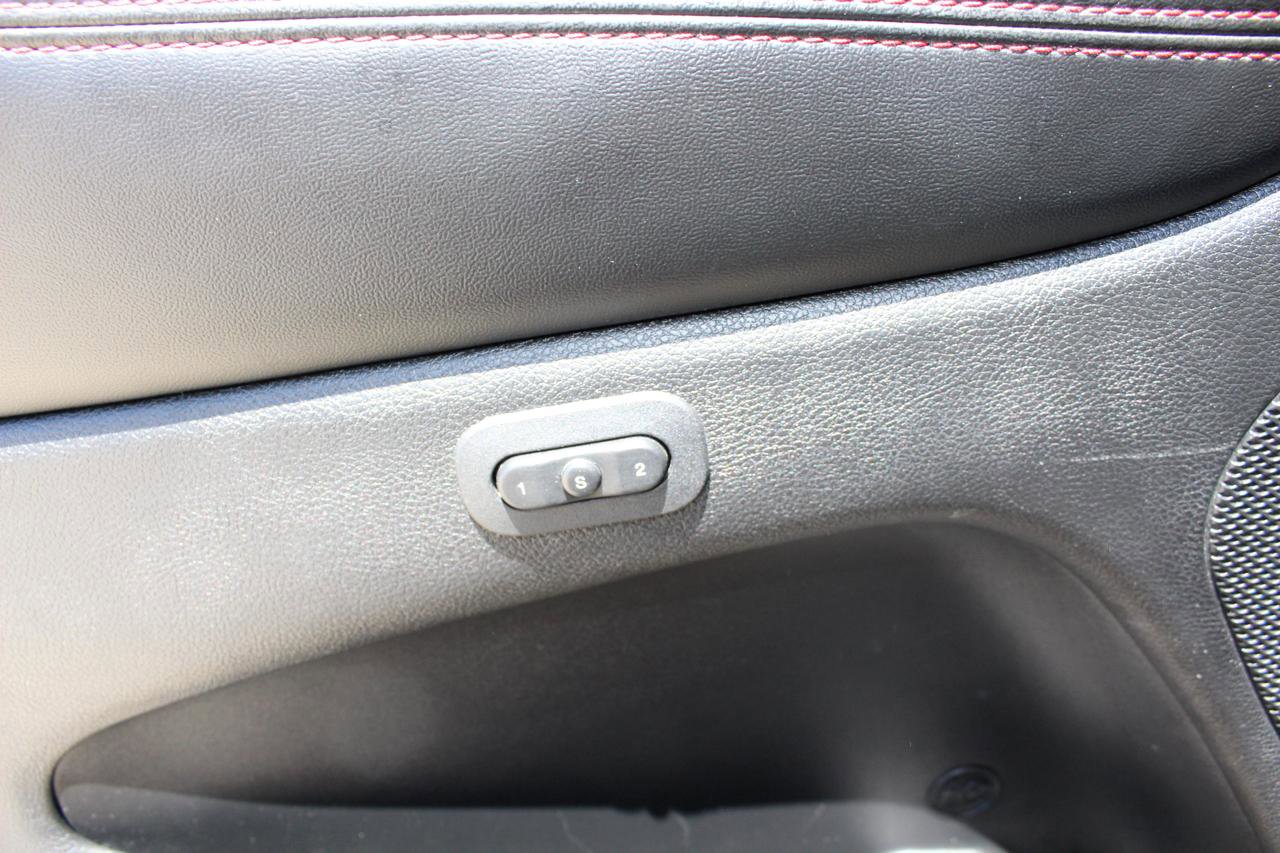 Used 2013 Dodge Durango R/T w/ Leather Interior Group AWD/4WD image 85
