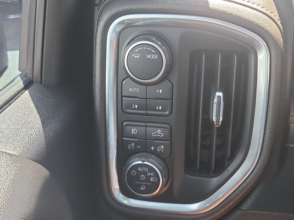 Used 2020 Chevrolet Silverado 2500 LTZ w/ LTZ Plus Package AWD/4WD image 31